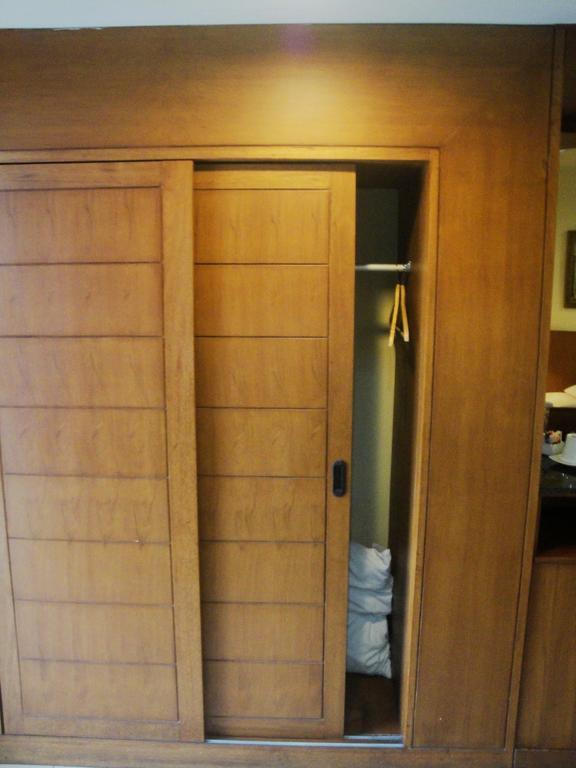 Imperial Hotel Kendari Room photo